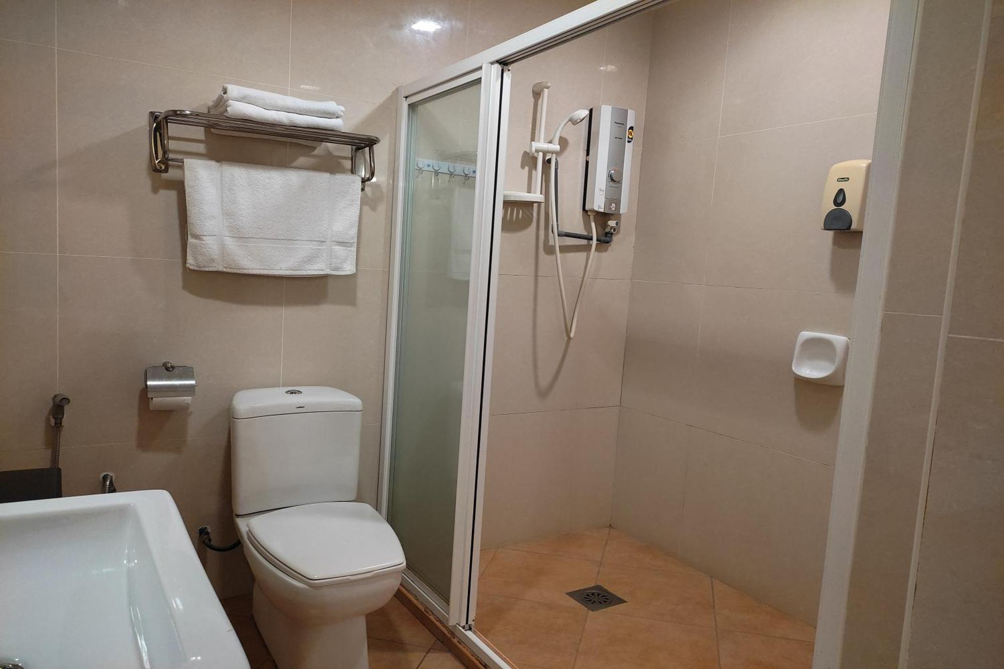Hotel D'New 1 Kk Sabah Donggongon Luaran gambar
